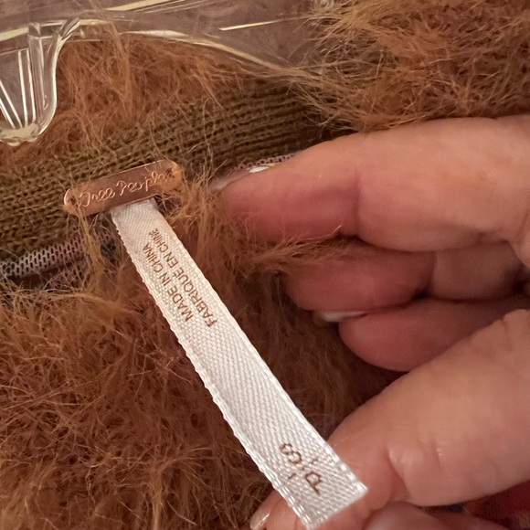 Free People Cosmo Cuff Top - Picture 6 of 7